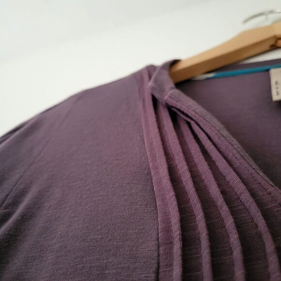 Dolan Left Coast Top Pleated Brown Small - Picture 7 of 7